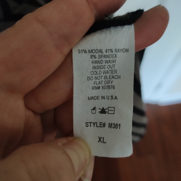 Beautiful Comfy USA Dress - Picture 5 of 5